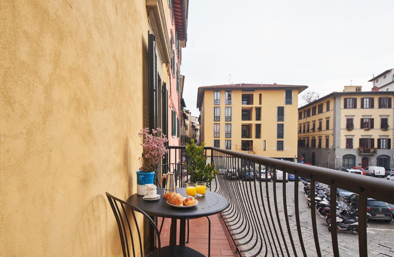 3 Master Bedrooms With Balcony On The River With Views Firenze Bagian luar foto