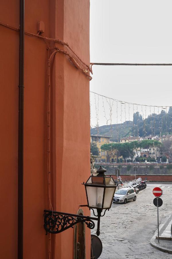 3 Master Bedrooms With Balcony On The River With Views Firenze Bagian luar foto